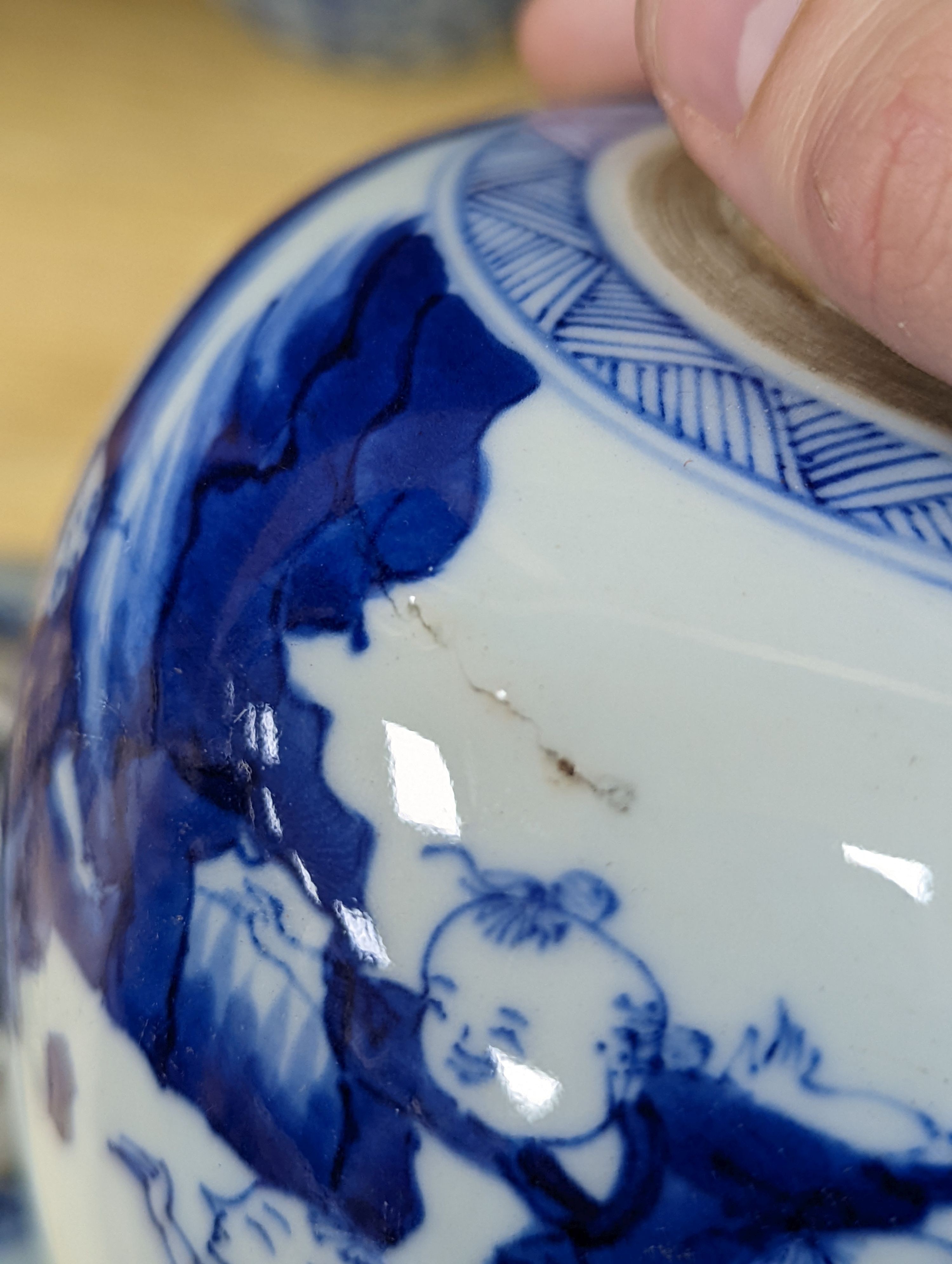 Four Chinese blue and white jars, 19th century and later